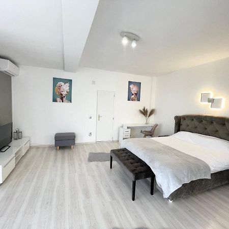 Ferienwohnung Panoramic Studio Cluj-Napoca Exterior foto